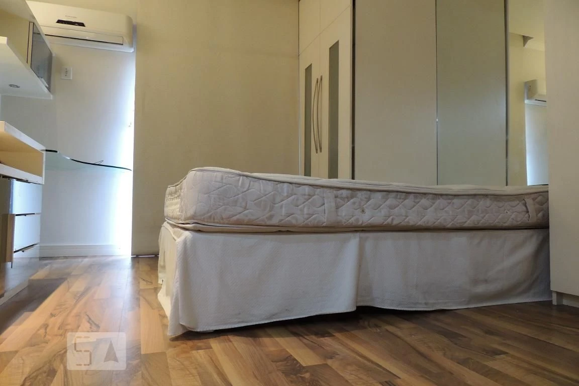 Apartamento de 4 quartos com janelas do piso ao teto — photo 57