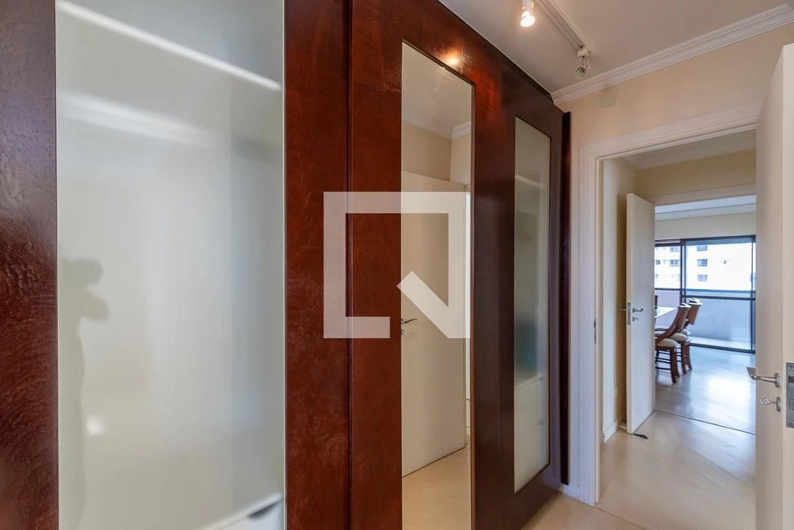 Furnished apartment, 130 m², with a jacuzzi — photo 62