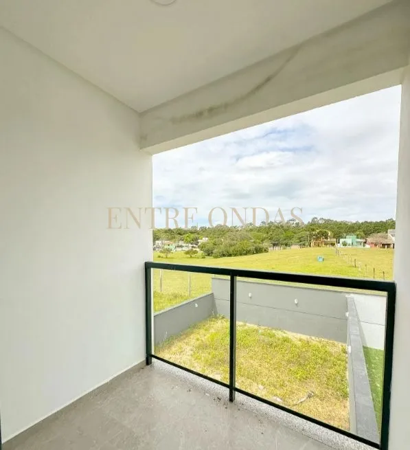 3-bedroom house with a mountain view in Florianópolis — photo 65