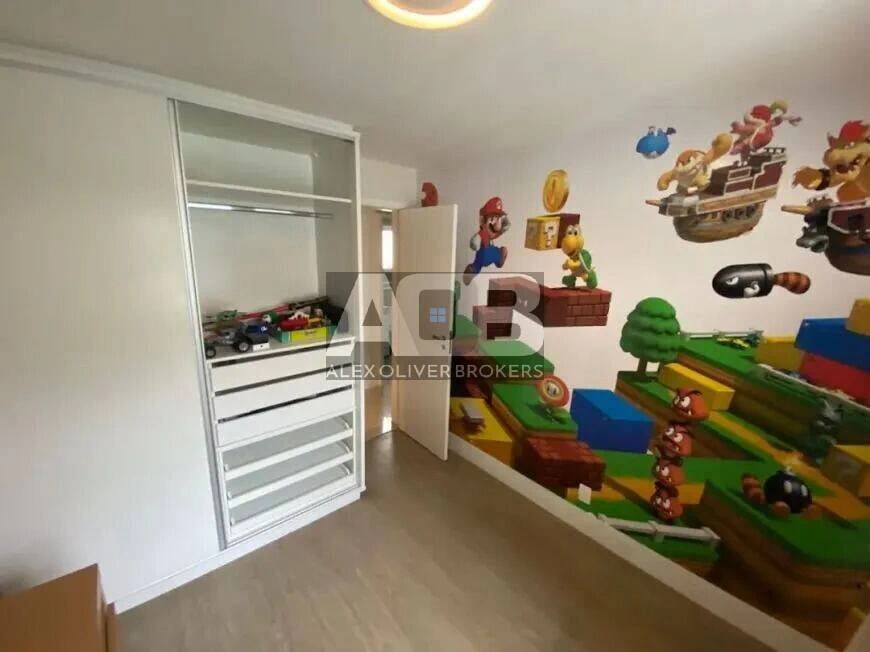 Furnished duplex penthouse with 4 bedrooms and 210 m² — photo 5