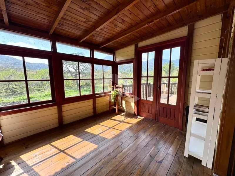 Furnished 2-bedroom house with 1 bath and 100 m² — photo 3