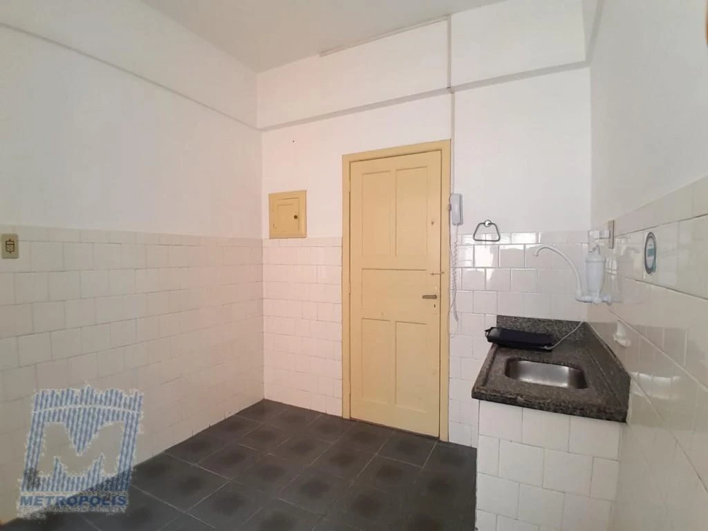 One-bedroom, 43 m² apartment in Florianópolis — photo 3