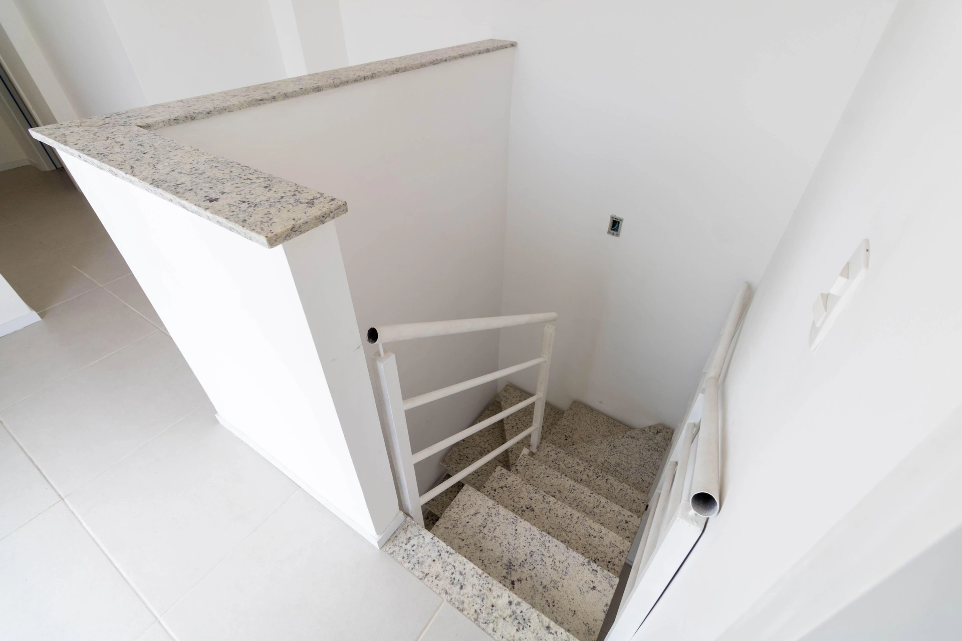 Apartamento mobiliado com 3 quartos e cozinha a gás — photo 9