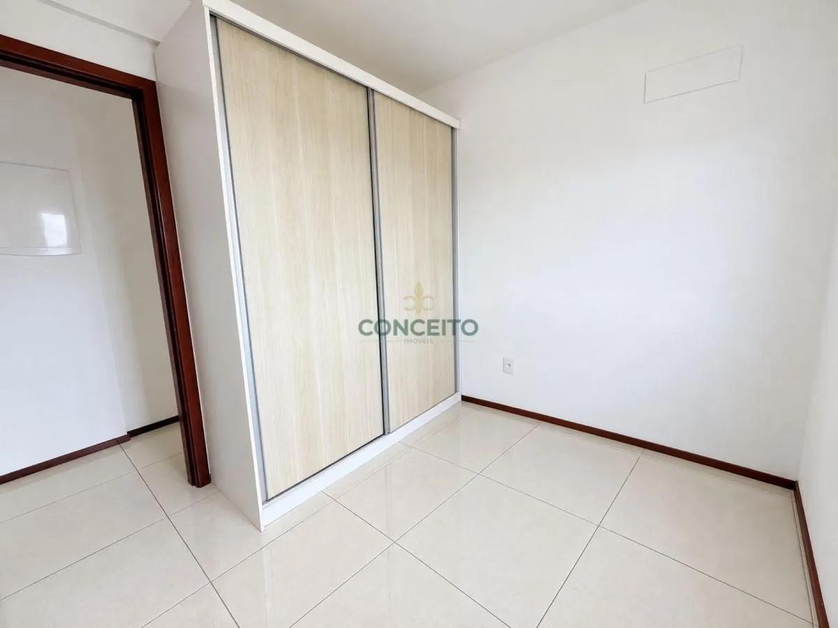 3-bedroom apartment in a building with a gym — photo 4