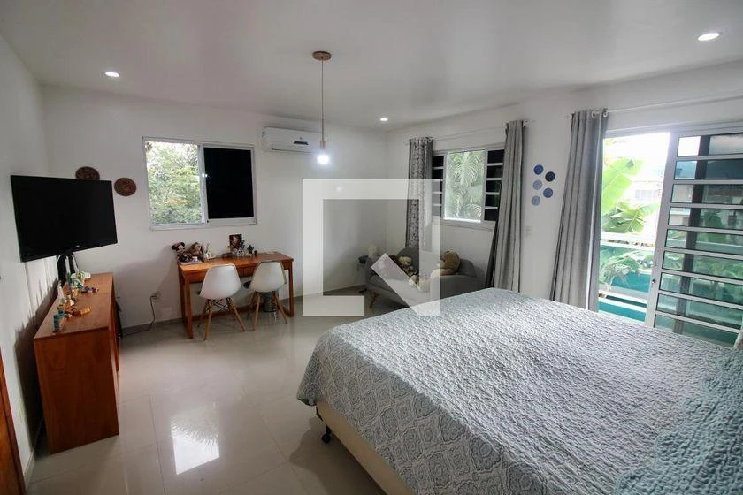 Casa para aluguel com 4 quartos e 340 m² — photo 25