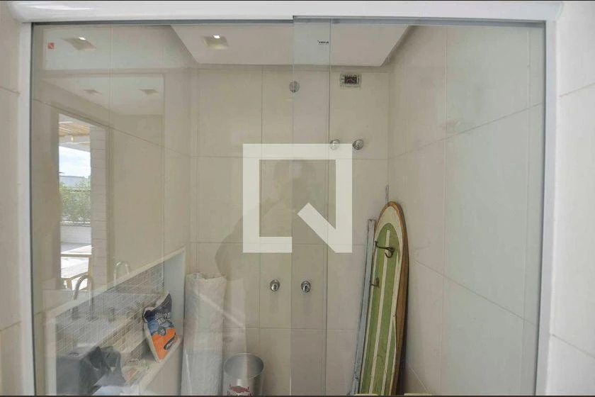 167 m² apartment with open-plan kitchen and 3 bedrooms — photo 46