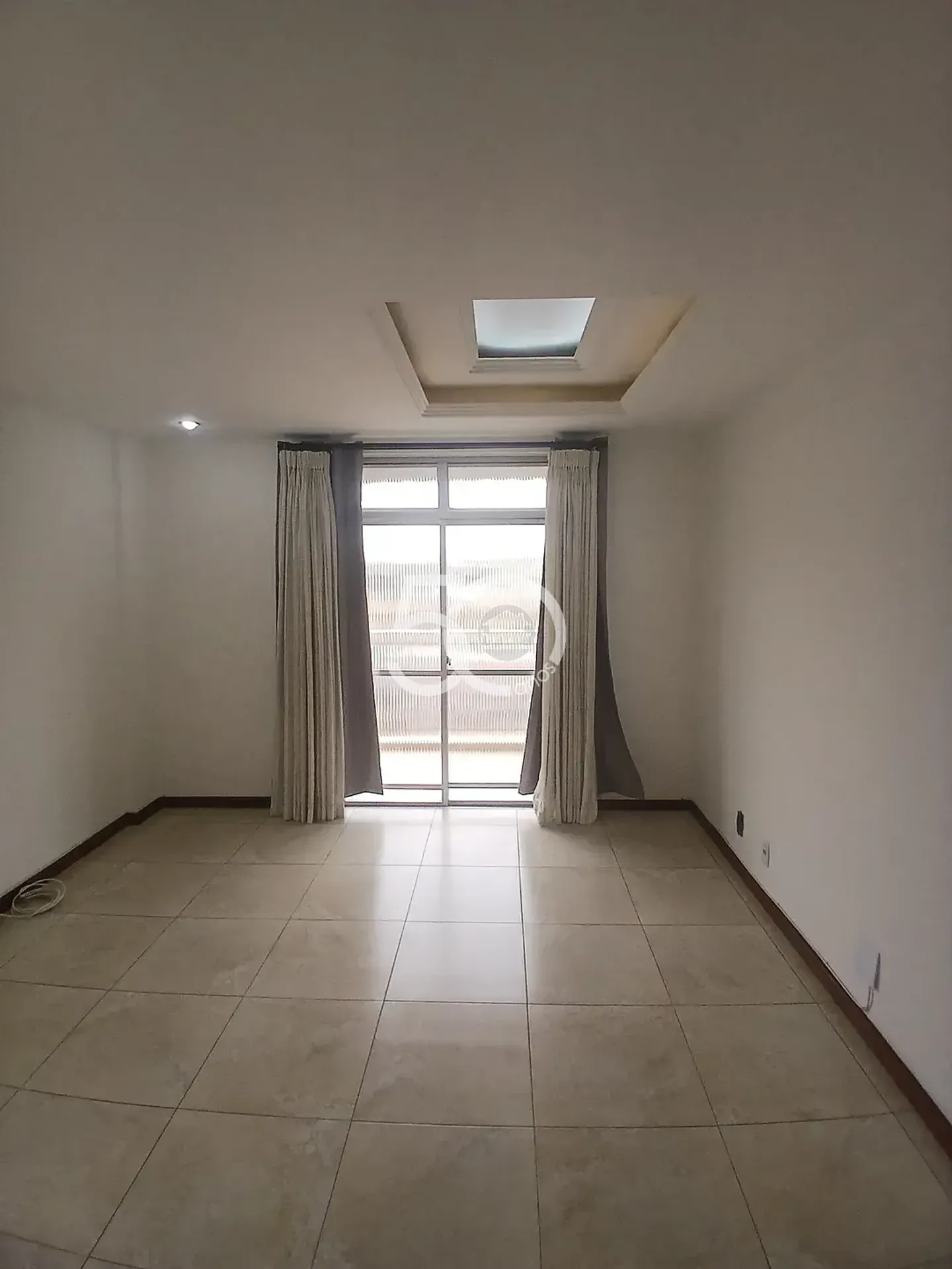 Apartamento de 2 quartos em condomínio com piscina — photo 14