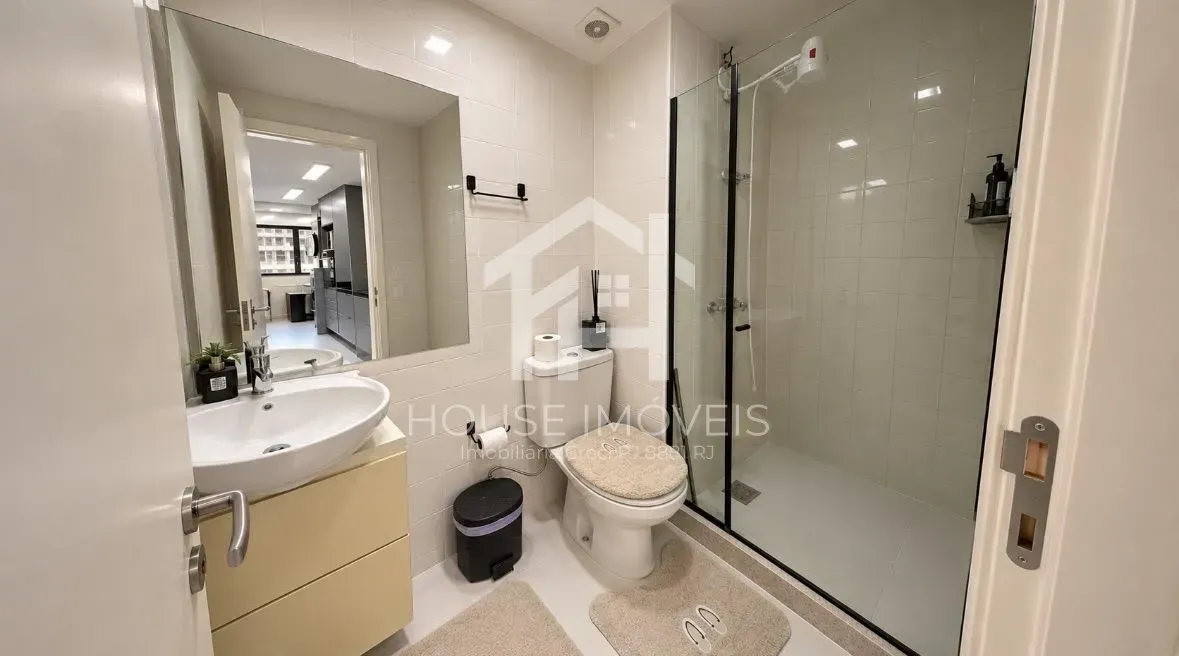 118 m² apartment with 3 bedrooms and a private suite — photo 7