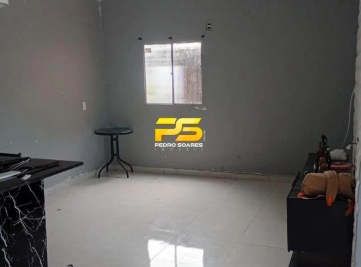 4-bedroom house with 3 bathrooms, 315 m² and a balcony
