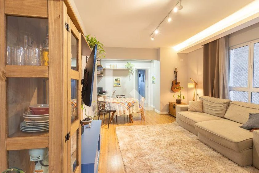 Furnished 115 m² apartment with a home office and 3 bedrooms