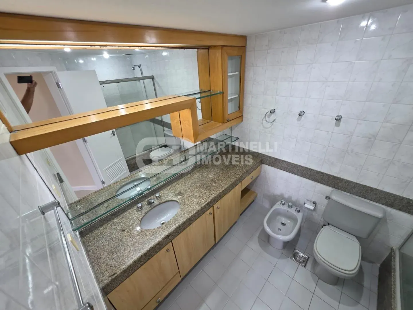 Apartamento sem mobília com 3 quartos e 5 banheiros — photo 29