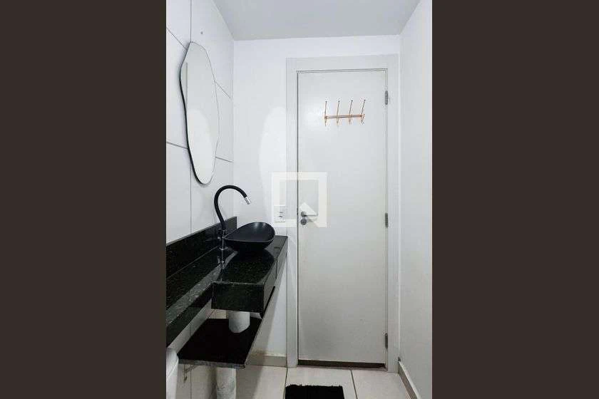 Furnished 44 m² apartment with open-plan kitchen — photo 2