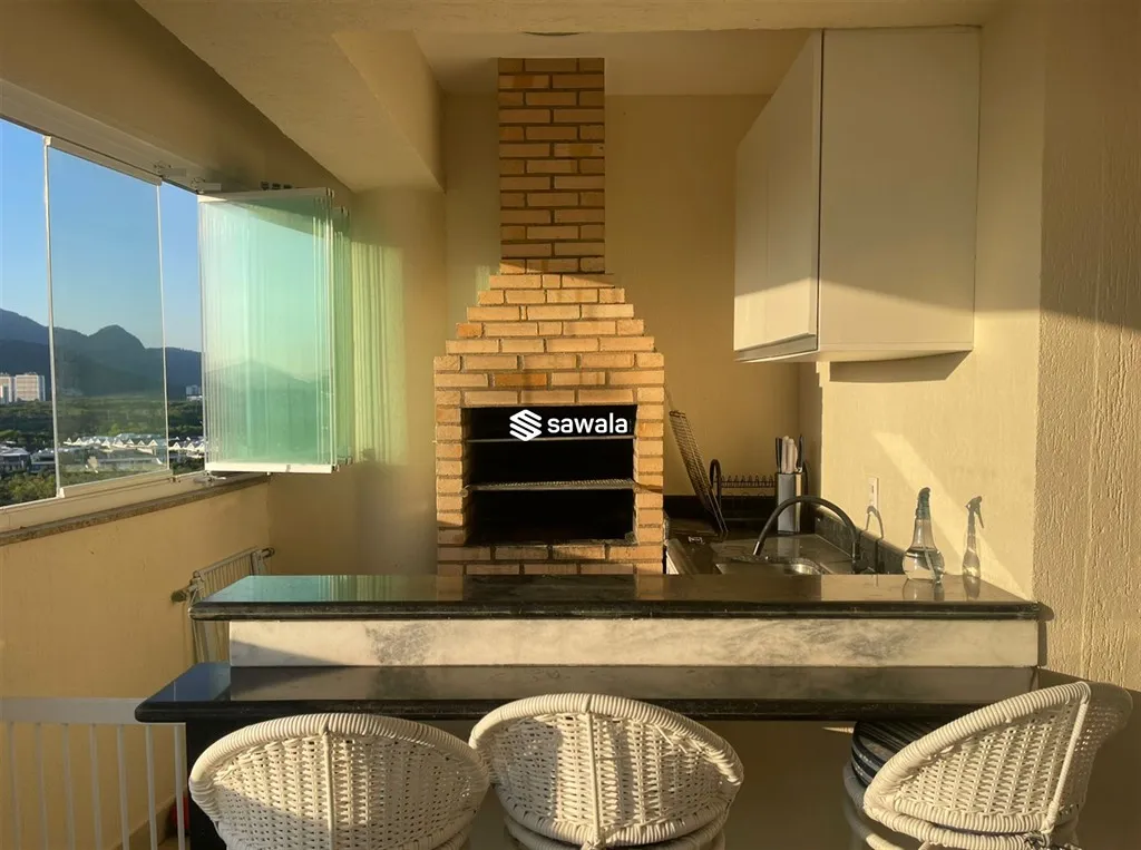 Furnished duplex penthouse with 4 bedrooms and 235 m² — photo 34