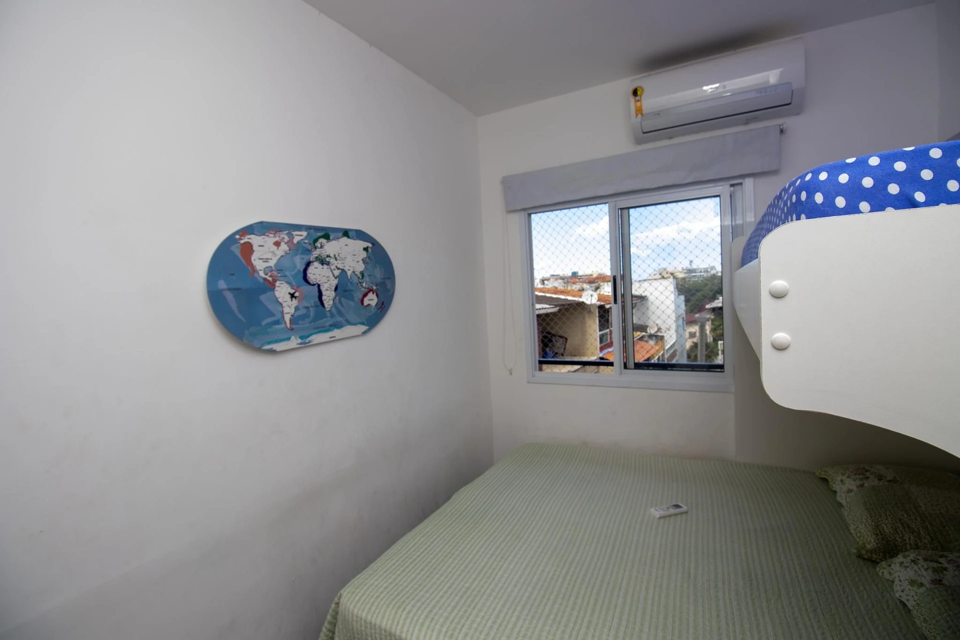 Furnished apartment, 40 m², with a washing machine — photo 4