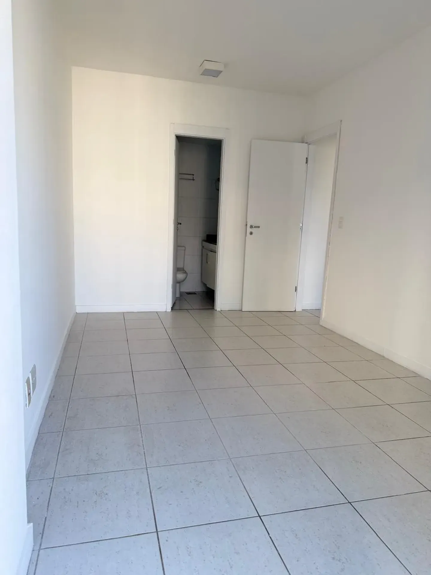 Apartamento de 2 quartos em condomínio com sauna — photo 16