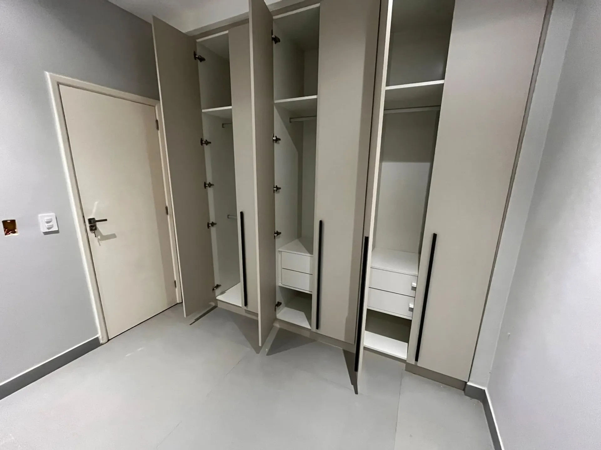 3-bedroom apartment, 1 with its own bathroom, 100 m² — photo 9