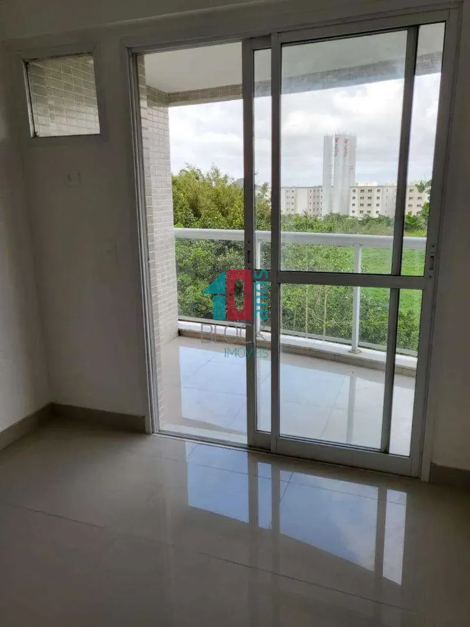 Apartamento de 1 quarto com varanda e vista — photo 18