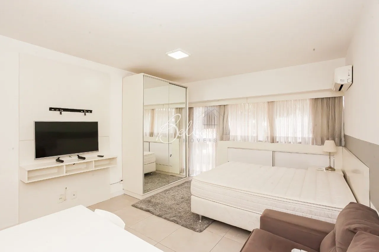 1-bedroom apartment with 45 m² — photo 15