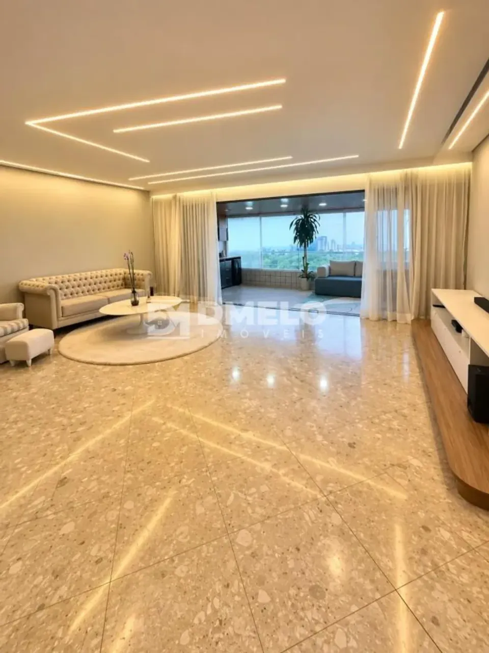 Apartamento mobiliado, 220 m², com janelas do piso ao teto — photo 8