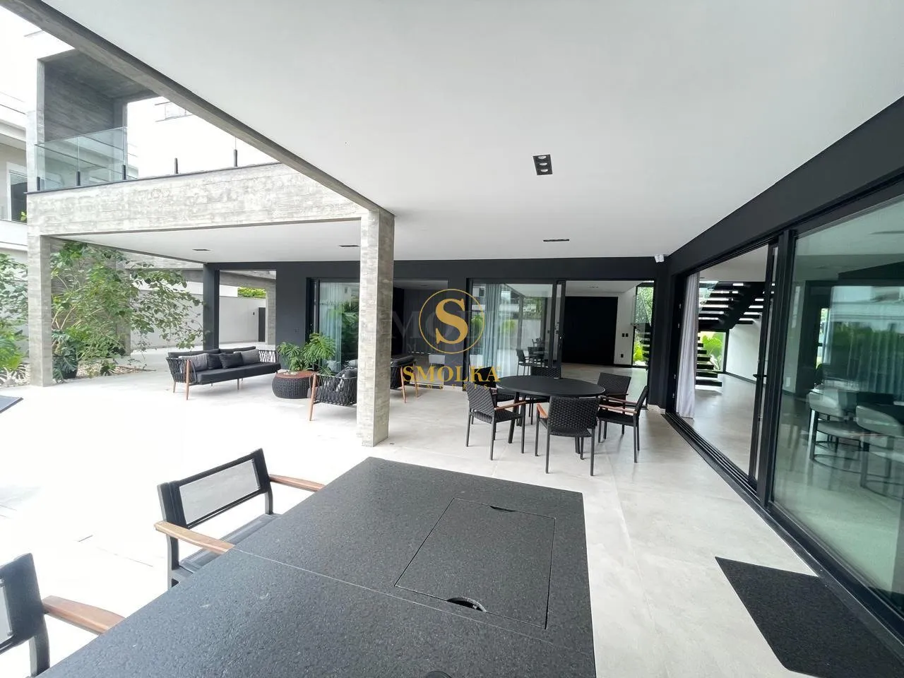 Меблированный дом 645 м² с 5 спальнями и 7 санузлами — photo 21