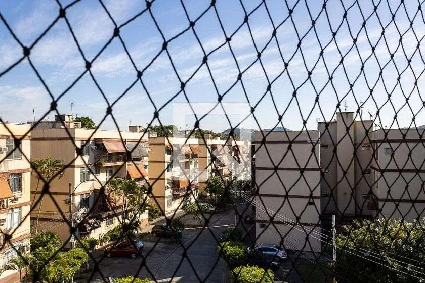 Apartamento de 2 quartos em condomínio com piscina — photo 13