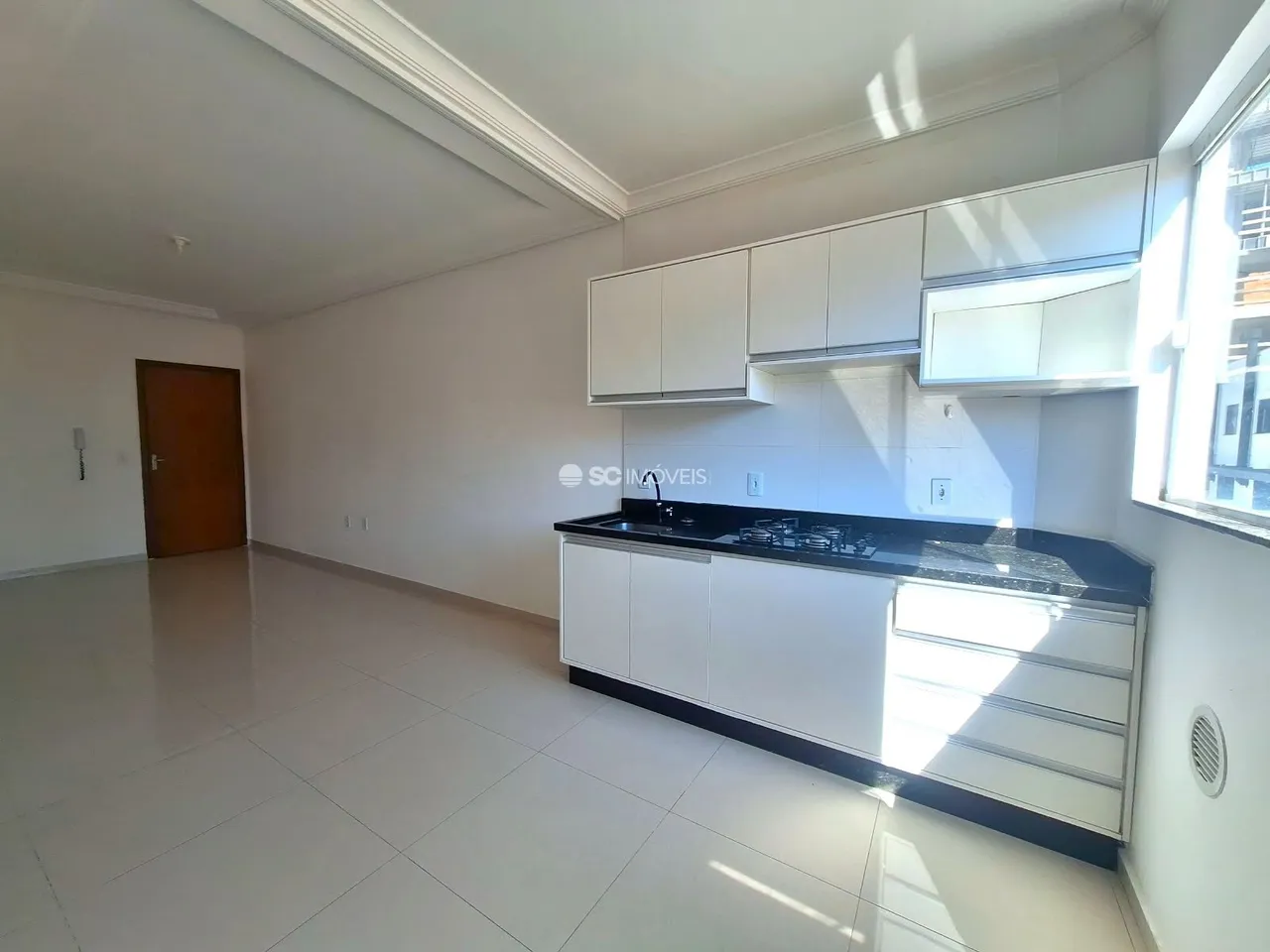 Apartment with 3 bedrooms and 2 bathrooms — photo 10
