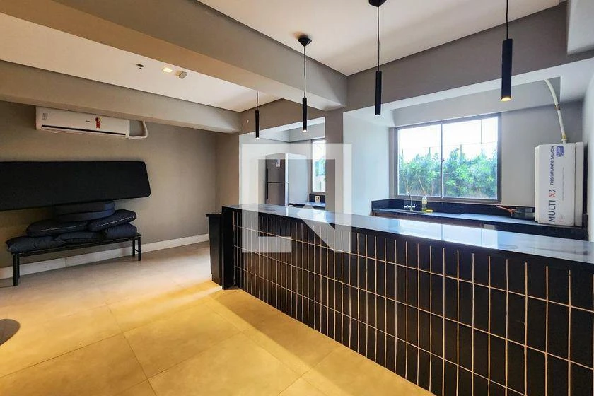 Apartamento de 1 dormitorio de 36 m² con rincón de cocina — photo 33