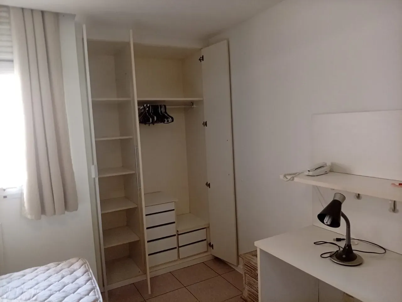 1-bedroom apartment with a built-in balcony grill — photo 37