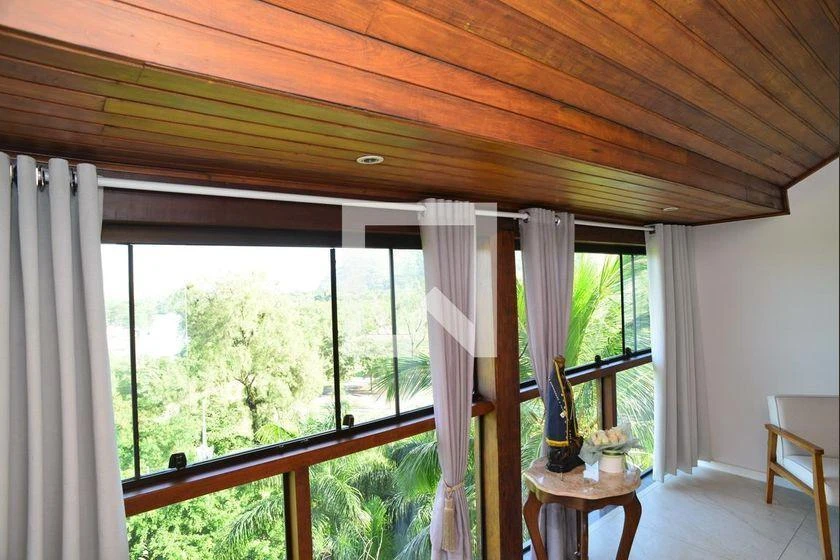 Casa com 6 quartos e 650 m², 5 suítes — photo 21