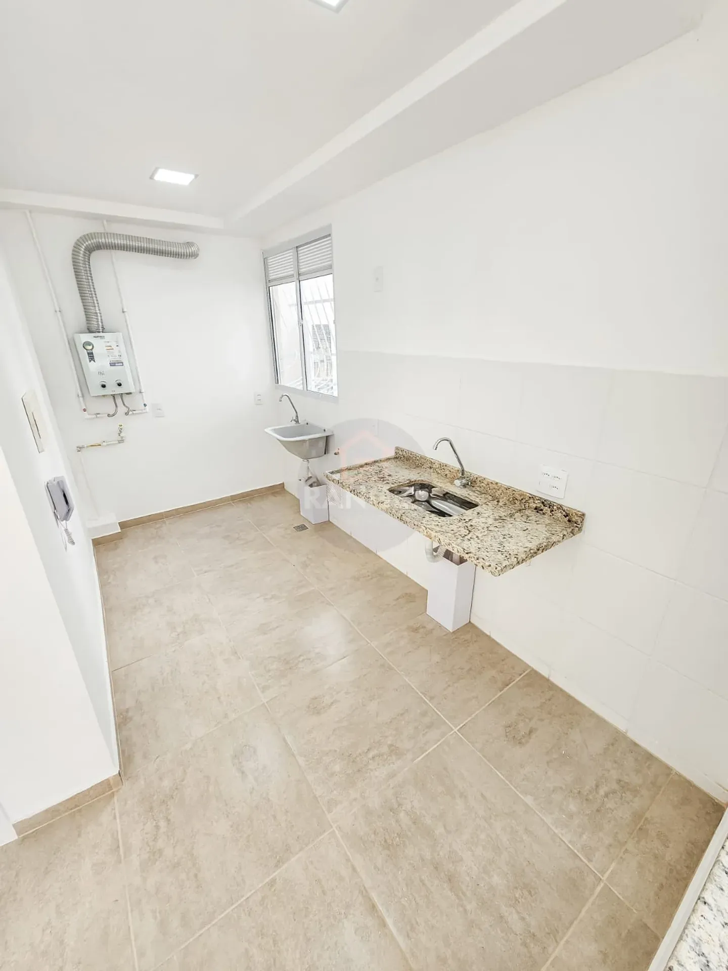 2-bedroom apartment, 54 m² — photo 2
