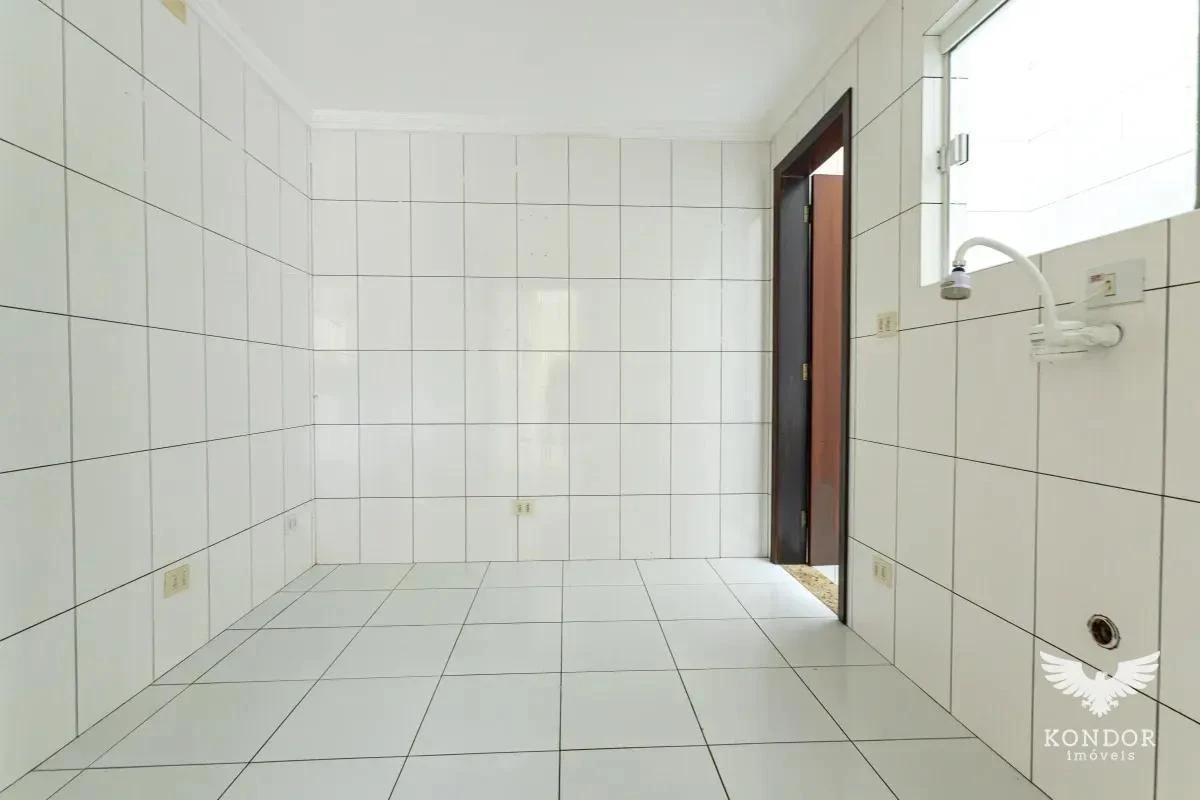 House, 230 m², with a bathtub — photo 2