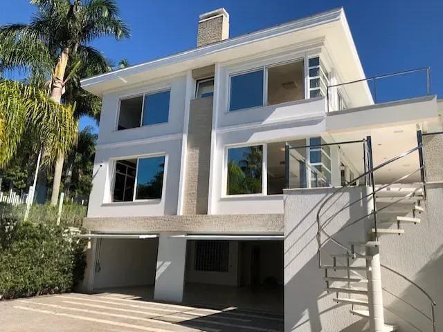 House with 6 en-suite bedrooms and 1372 m² — photo 16