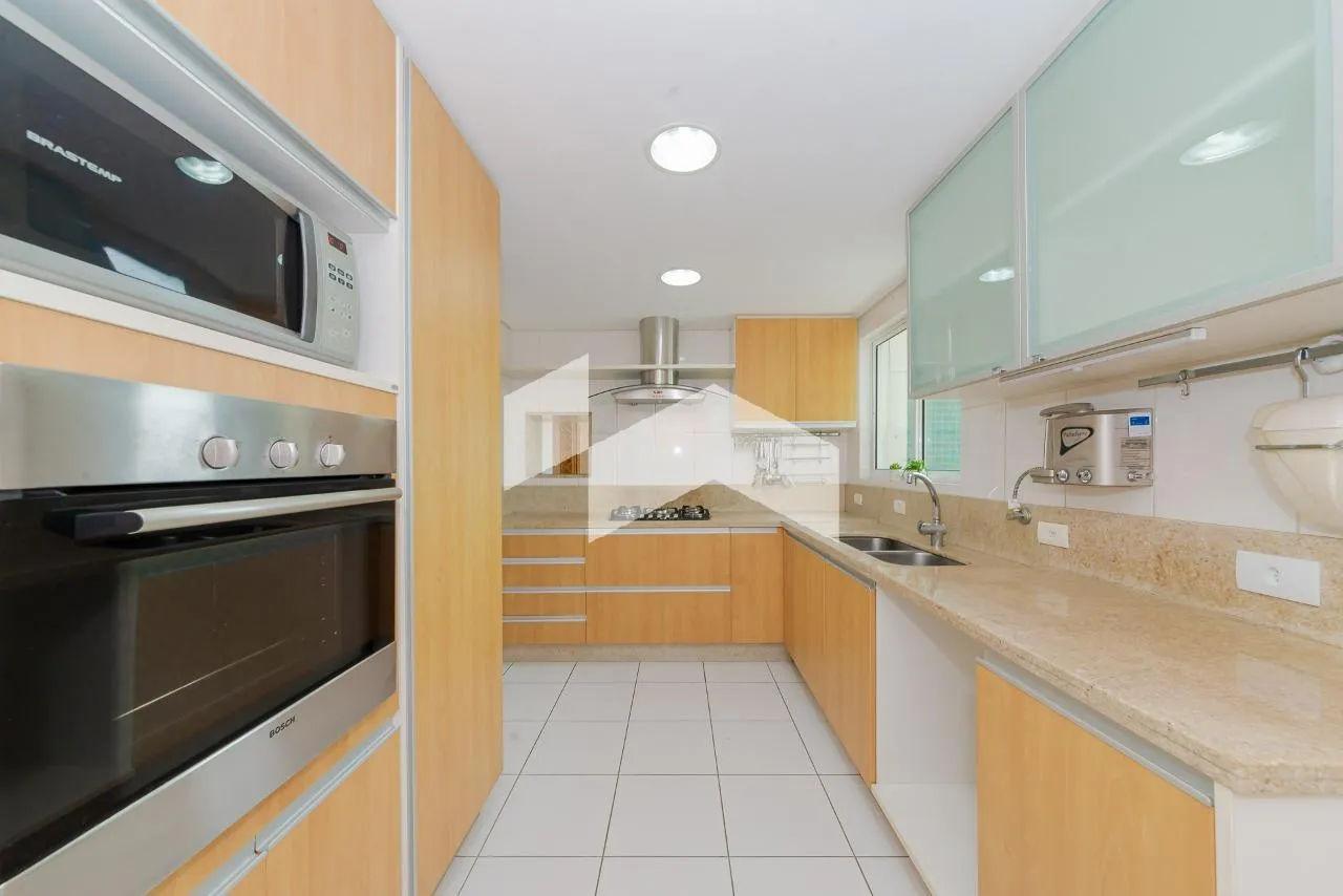 Apartamento de 4 dormitorios con 2 suites y 179 m² — photo 27