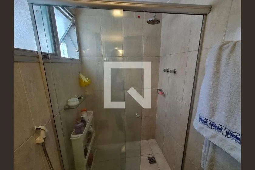 Квартира с 4 спальнями и застеклённым балконом — photo 34