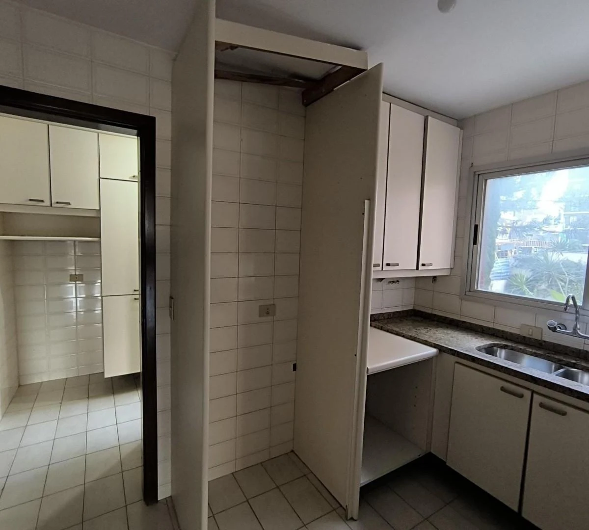 Apartment, 112 m², with a bathtub — photo 11