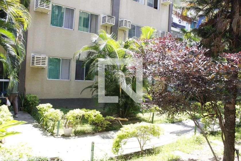 2-bedroom apartment with balcony and 60 m²