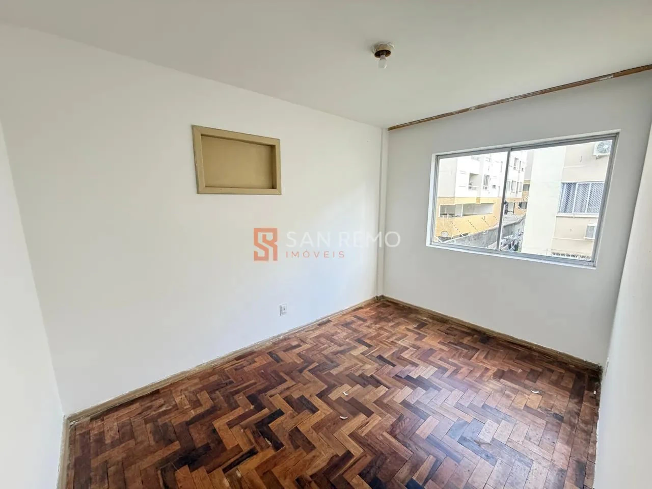Apartment, 70 m², with wood or laminate floors — photo 8