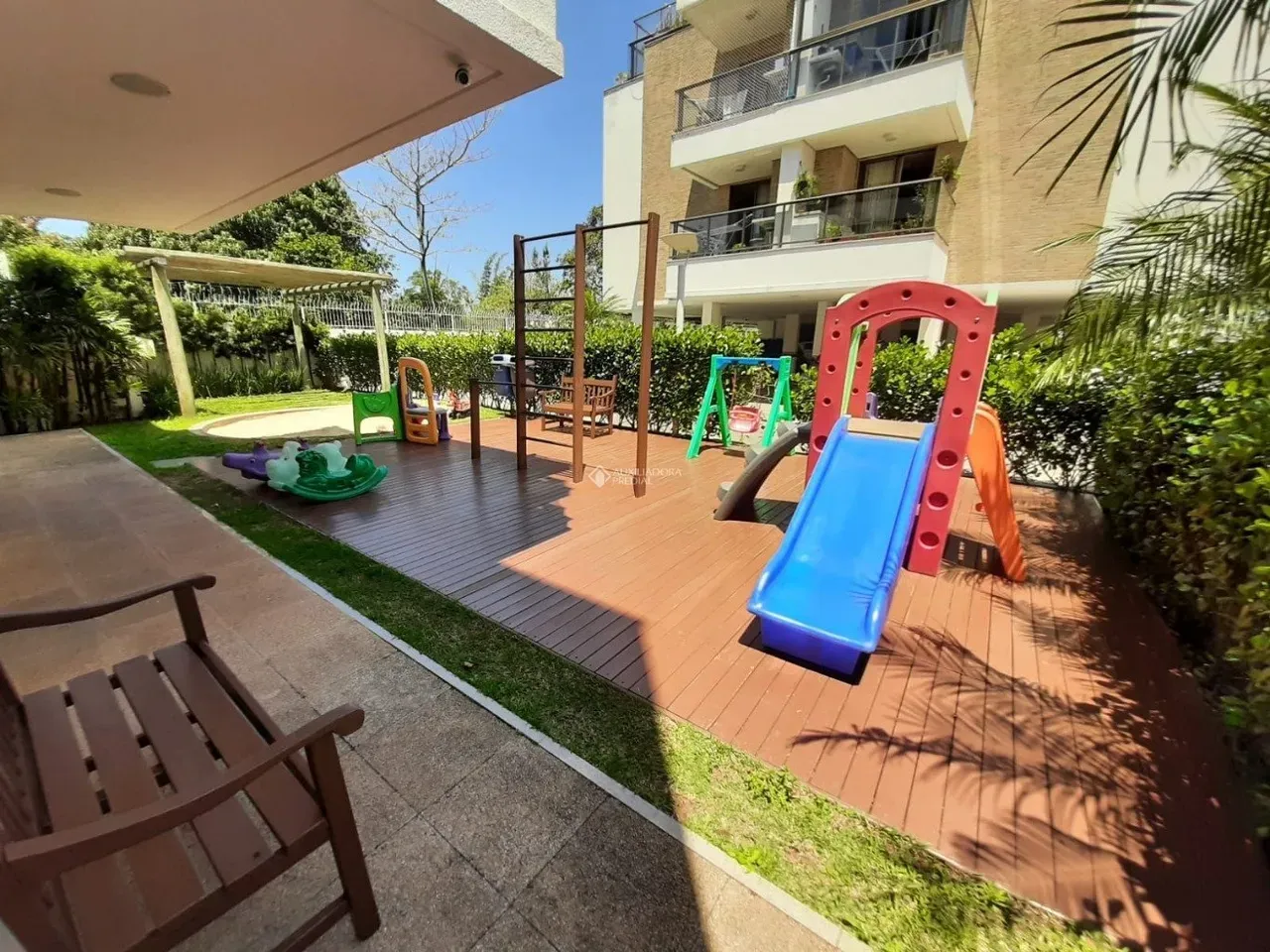 Apartment on the 3rd floor with a grill on the balcony — photo 14