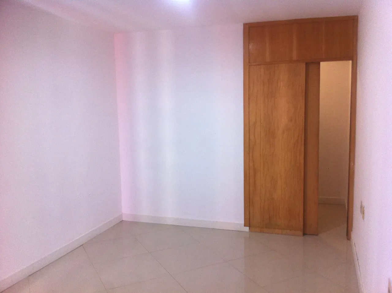 Apartment on the 4th floor with a mountain view — photo 4