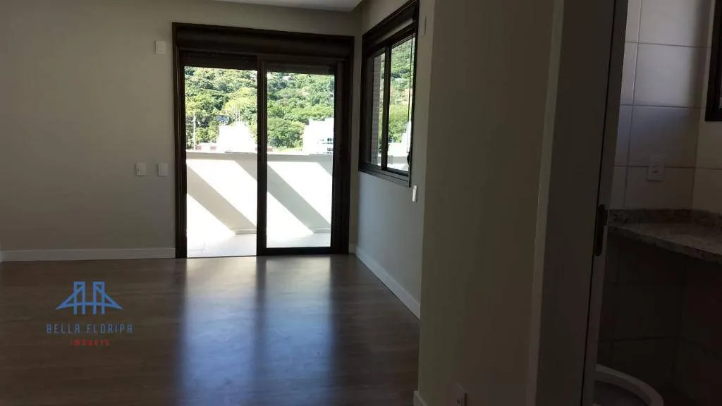 Furnished 303 m² apartment on the 6th floor with BBQ