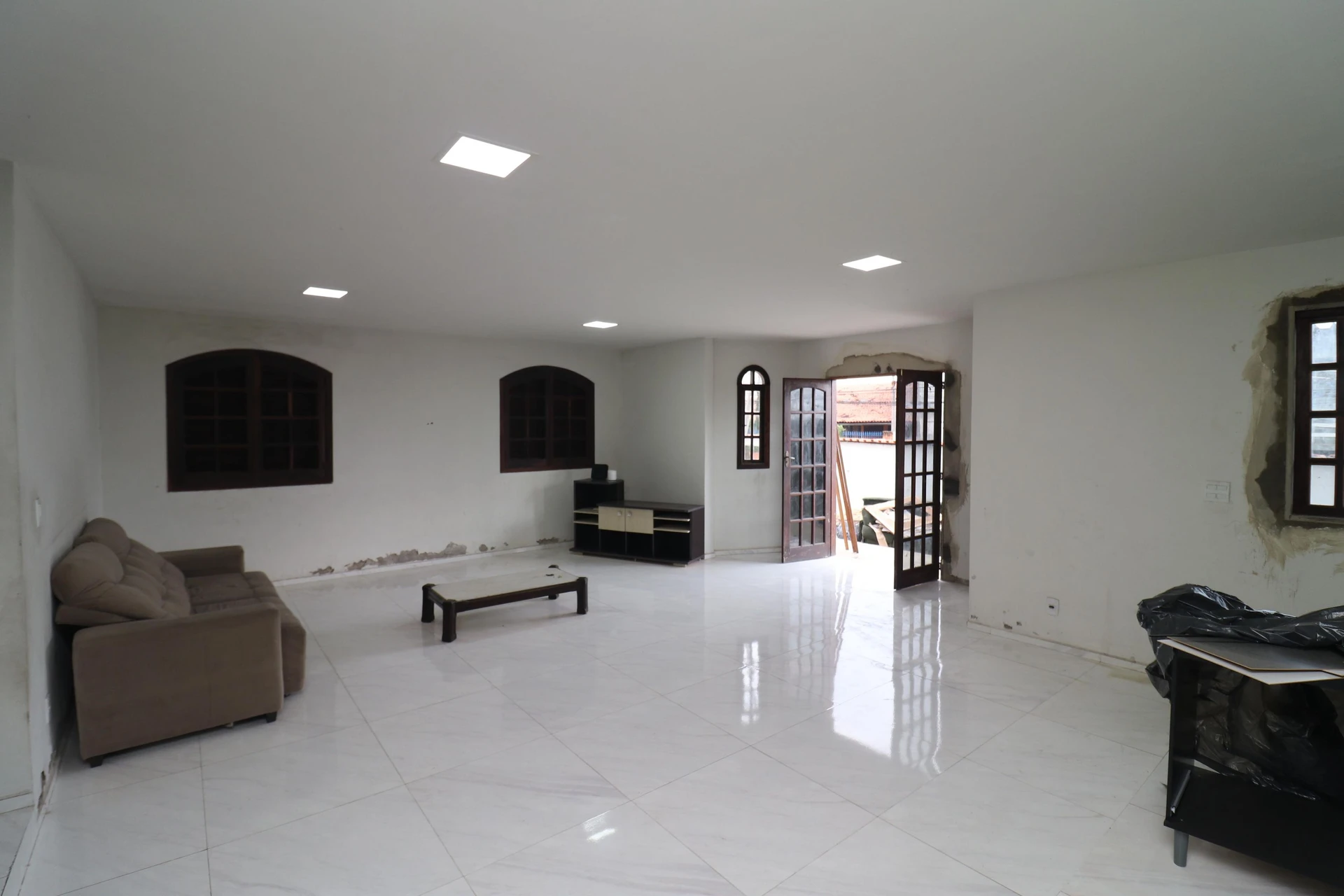 House with 4 suites and 3 parking spaces with private garden — photo 9