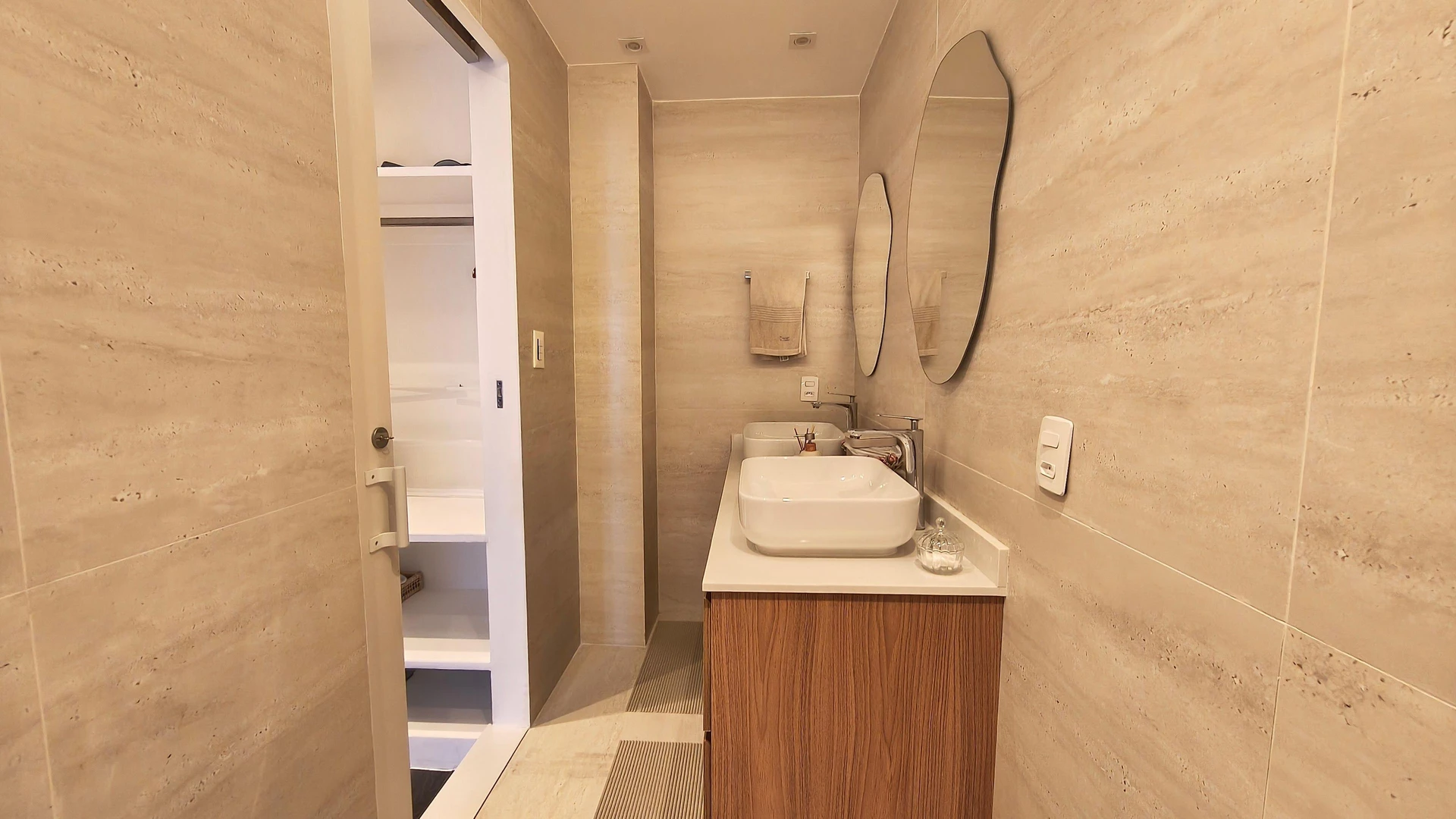 Apartamento mobiliado com 3 suítes e varanda com churrasqueira — photo 25