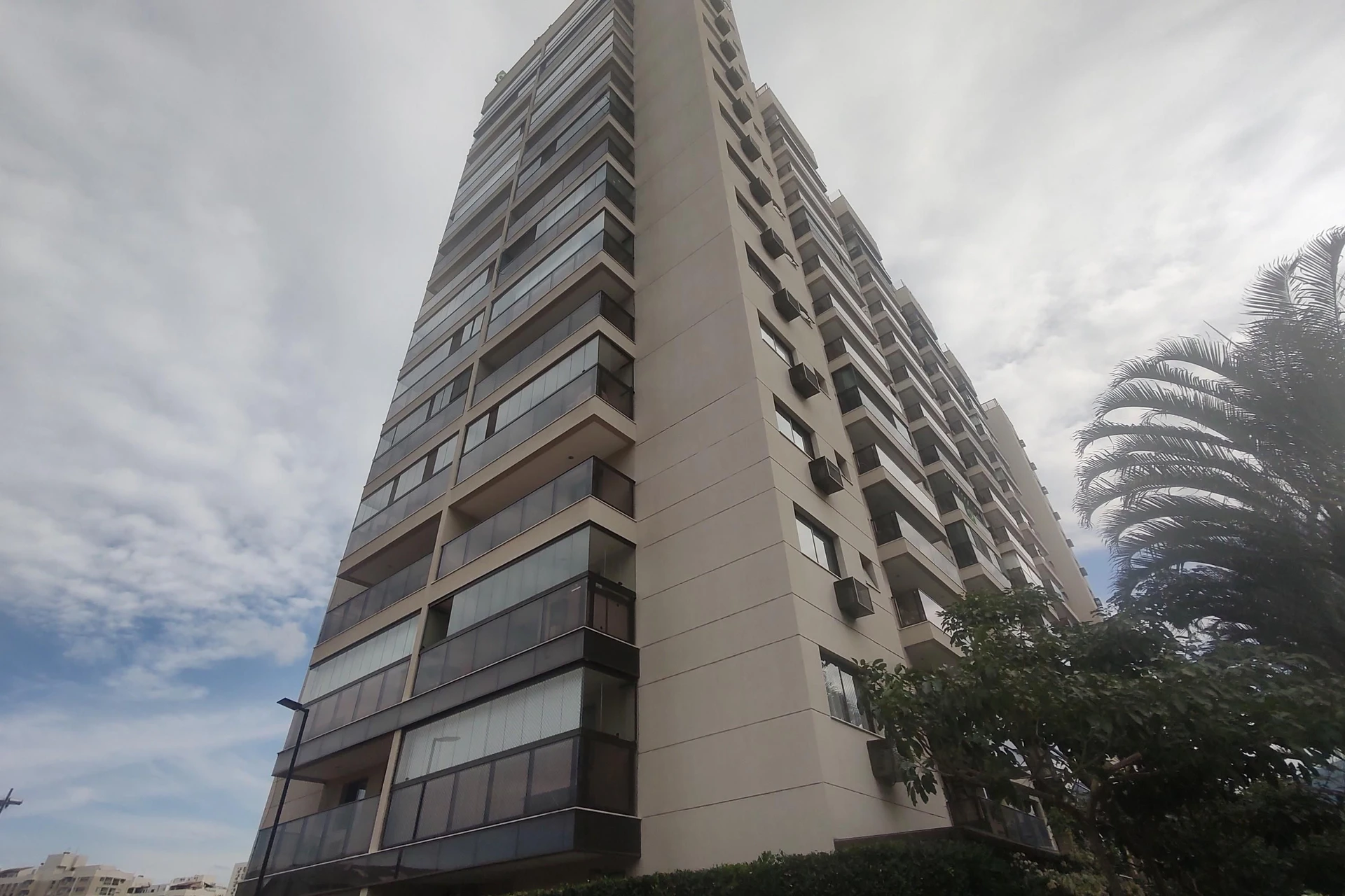 Apartamento mobiliado com 3 quartos e varanda — photo 104