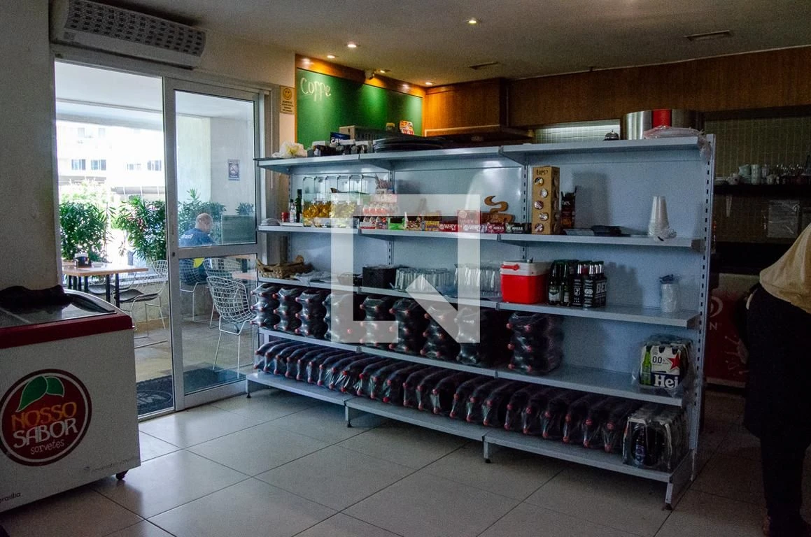 Furnished apartment, 84 m², with a grill on the balcony — photo 57
