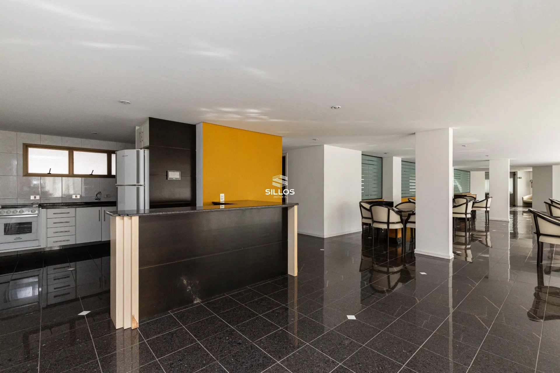 Apartamento para alugar com 262 m², 3 dormitórios e sacada — photo 40