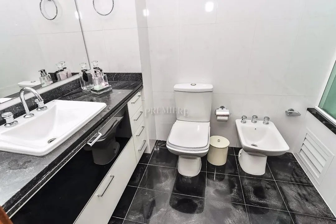 Apartamento com 3 dormitórios e 4 banheiros — photo 41