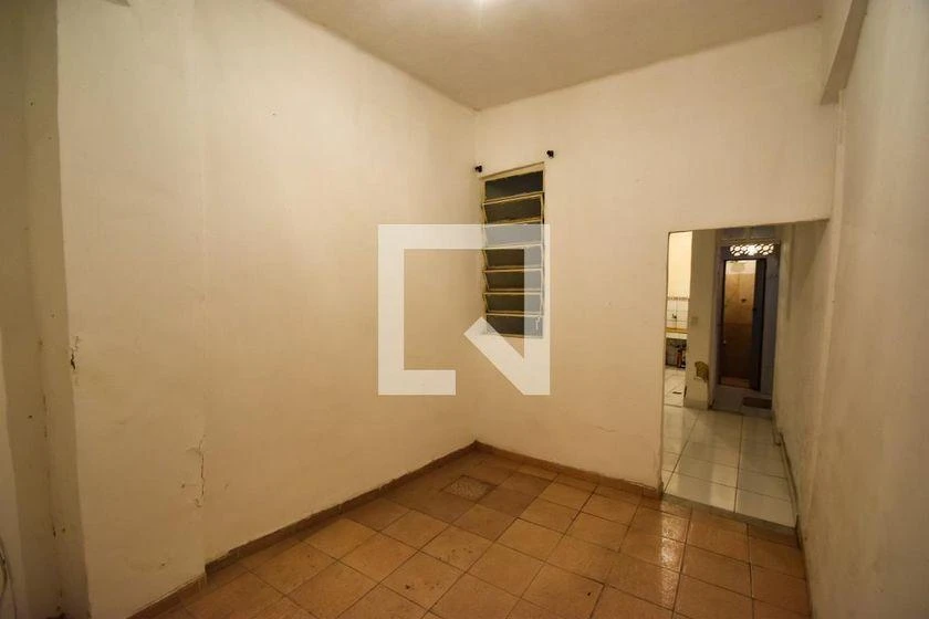 Unfurnished 40 m² apartment with 1 bedroom — photo 17