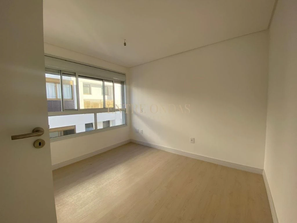 Apartamento de 128 m² con 3 dormitorios y piscina privada — photo 24
