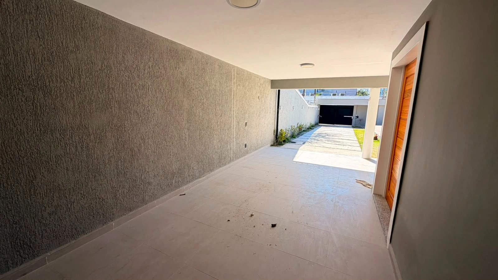 Casa de 400 m² com 4 quartos e jardim privativo — photo 17