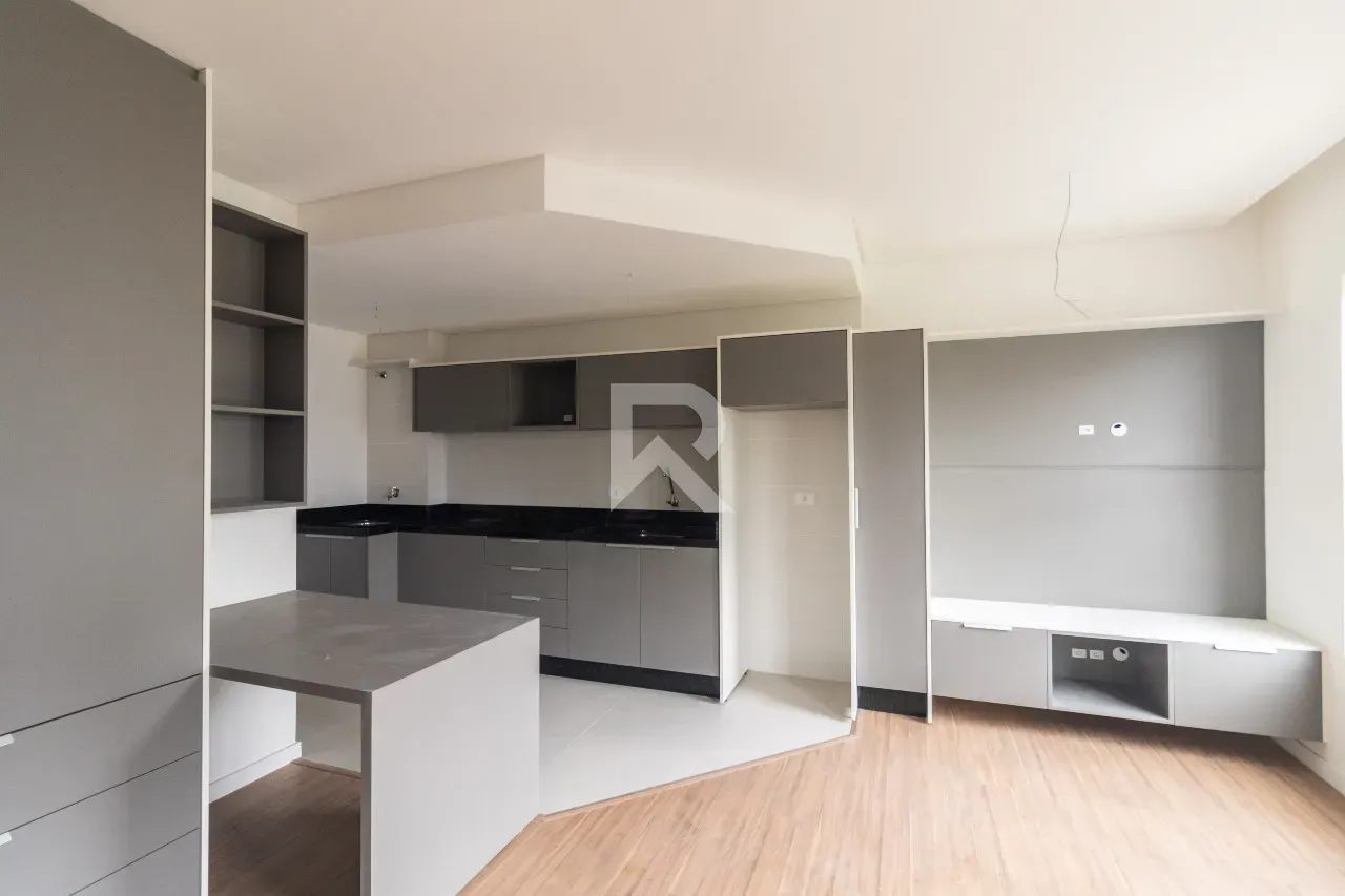 28 m² studio with private garden and 1 parking space — photo 3